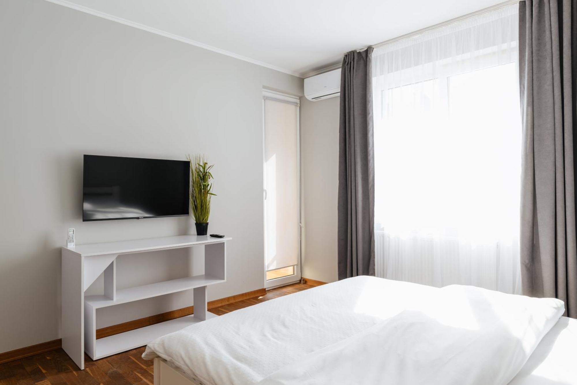 Luxury Apartments “Bozdosh” Uzhhorod Εξωτερικό φωτογραφία