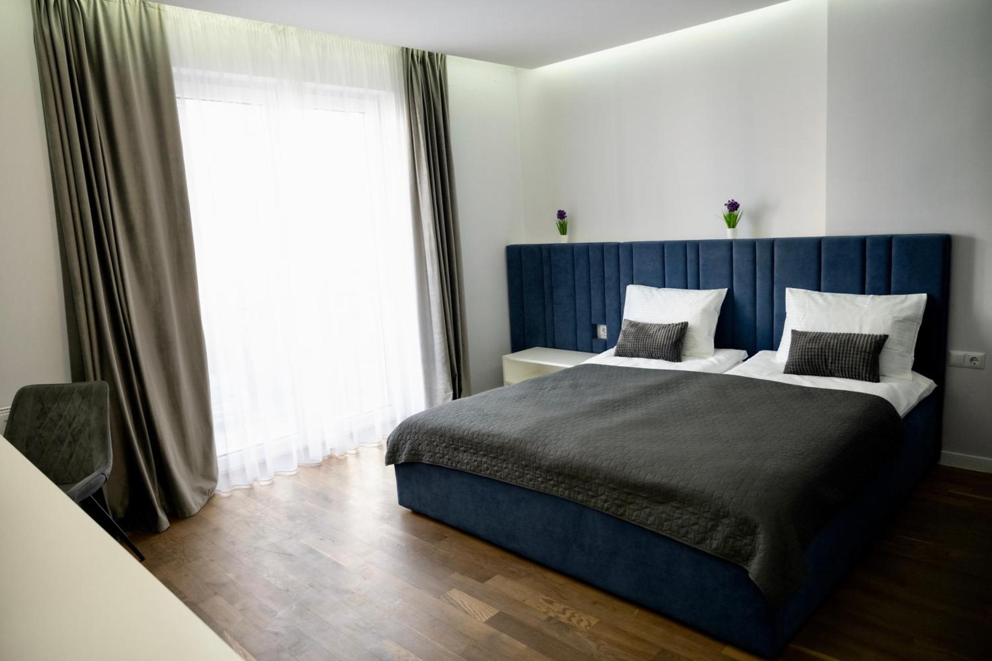 Luxury Apartments “Bozdosh” Uzhhorod Εξωτερικό φωτογραφία